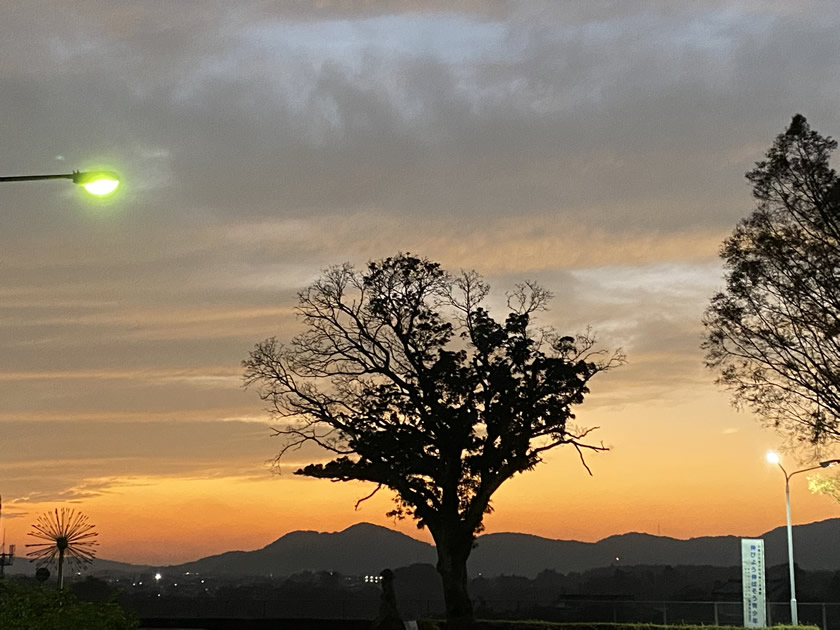 ブログ 伸びよう伸ばそう青少年 の夕焼け空 かのやファン倶楽部